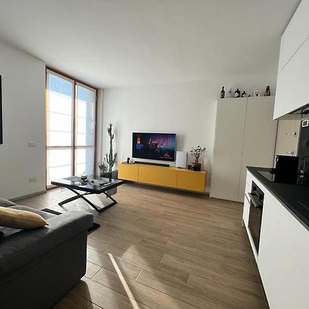 Apartamento Domusmi - Nuvolone-7 Milán Exterior foto