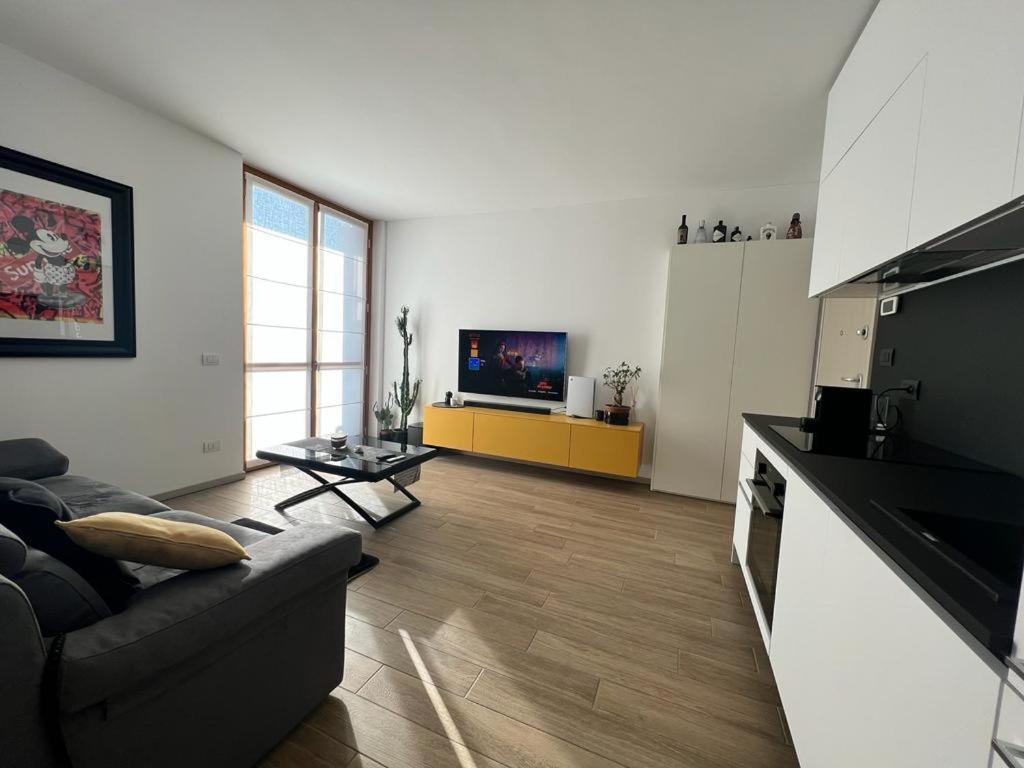 Apartamento Domusmi - Nuvolone-7 Milán Exterior foto